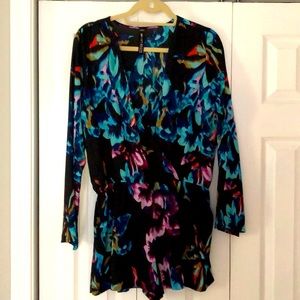 Design lab size large long sleeve flowered romper